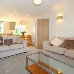 Holiday home Hannah's